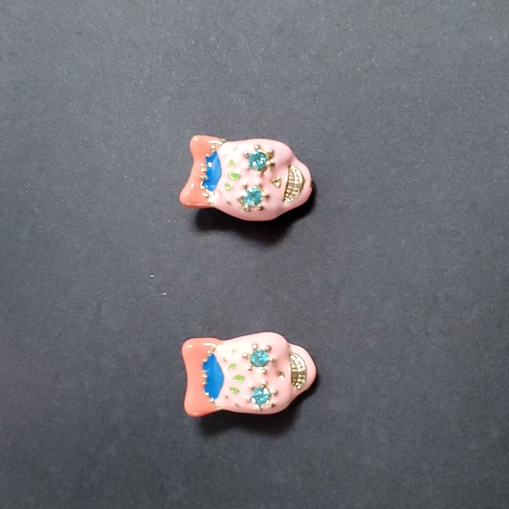 Betsey Johnson Skull Earrings